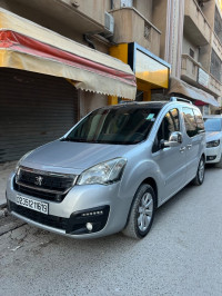 voitures-peugeot-partner-2016-tepee-el-eulma-setif-algerie