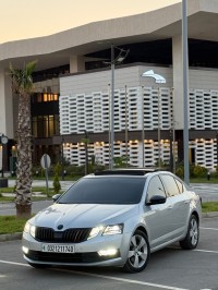 سيارات-skoda-octavia-2017-style-خنشلة-الجزائر