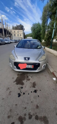 voitures-peugeot-308-2013-constantine-algerie