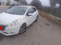 voitures-peugeot-208-2013-allure-setif-algerie