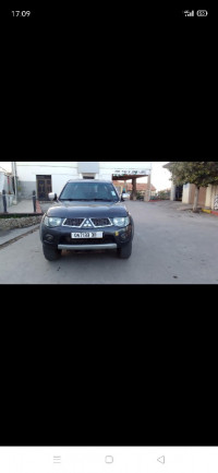 voitures-mitsubishi-l200-2011-doube-cabine-evolution-abi-youcef-tizi-ouzou-algerie