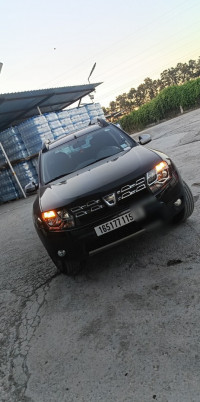 voitures-dacia-duster-2015-facelift-laureate-bordj-el-bahri-alger-algerie