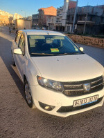 voitures-dacia-logan-2013-algerie