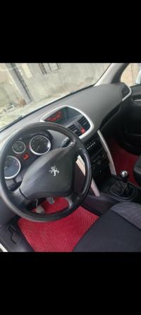 سيارات-peugeot-207-plus-2013-أم-البواقي-الجزائر