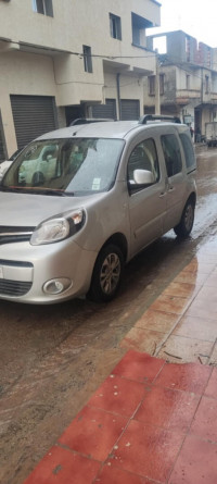 voitures-renault-kangoo-2021-expression-ain-el-turck-oran-algerie