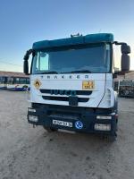 camion-iveco-trakker-420-2013-ouargla-algerie