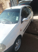 voitures-renault-clio-2-2001-chlef-algerie