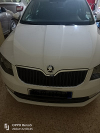 voitures-skoda-octavia-2014-maghnia-tlemcen-algerie