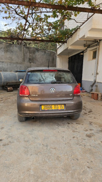 voitures-volkswagen-polo-2013-trendline-ouadhia-tizi-ouzou-algerie