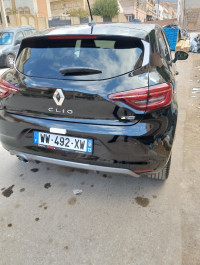 voitures-renault-clio-5-rs-2023-nedroma-tlemcen-algerie