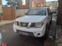 utilitaire-nissan-navara-2014-double-cabine-bou-ismail-tipaza-algerie