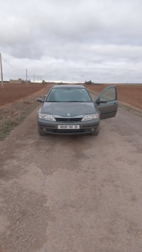 voitures-renault-laguna-2-2003-ain-el-hadjar-saida-algerie