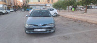 voitures-renault-laguna-1-1994-bir-el-djir-oran-algerie