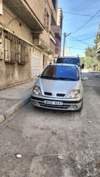 voitures-renault-scenic-2003-biskra-algerie