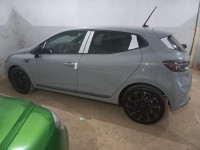 voitures-renault-clio-5-2024-alpine-taougrite-chlef-algerie