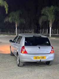 voitures-renault-clio-campus-2013-bye-beni-tamou-blida-algerie