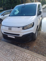 voitures-fiat-doblo-2024-new-guelma-algerie