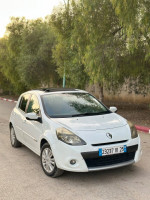 voitures-renault-clio-3-2011-night-and-day-constantine-algerie