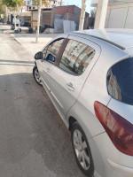 voitures-peugeot-308-2010-zeghaia-mila-algerie