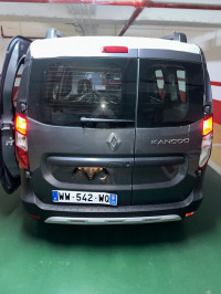 voitures-renault-kangoo-2025-stepway-mohammadia-alger-algerie