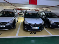 voitures-renault-kangoo-2025-mohammadia-alger-algerie