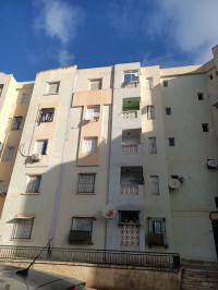 appartement-vente-f3-bouira-algerie