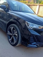 voitures-audi-q3-2023-annaba-algerie