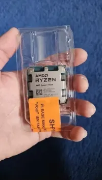 Processeur AMD Ryzen 5 7500F / 8400F TRAY