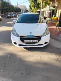سيارات-peugeot-208-2014-access-الشلف-الجزائر