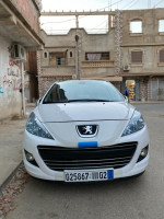 voitures-peugeot-207-2011-allure-chlef-algerie