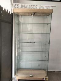 آخر-vitrine-dexposition-en-verre-القبة-الجزائر