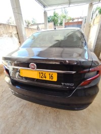 voitures-fiat-tipo-sedan-2024-life-alger-centre-algerie