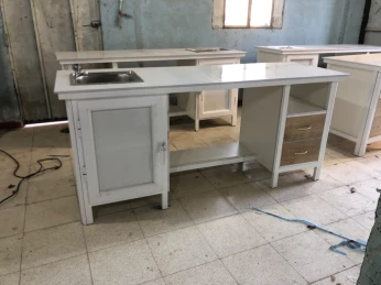 Paillasse (table)laboratoir طاولات المخابر