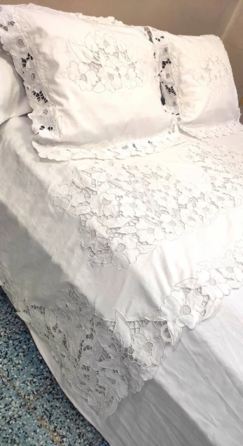 Broderie richelieu