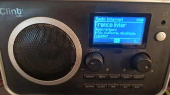 Radio wifi internet Clint Audio