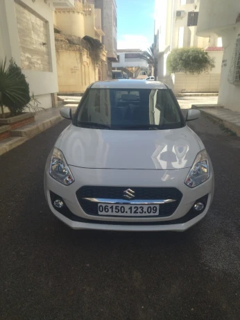 Suzuki Swift 2023 Glx
