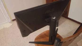 ASUS TUF Gaming VG1A series | 27 pouces QHD (2560 x 1440) | IPS | 170 Hz (plus de 144 Hz)