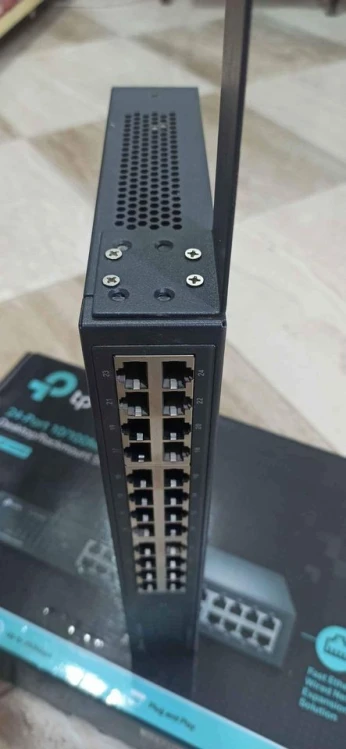 switch tp-link 24 port 10/100