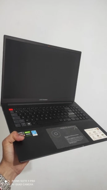 Asus vivobook Pro 16x oled M7600q Ryzen 7 5800h Rtx 3050