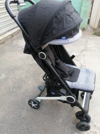 Poussette chicco pour cabine d'avion