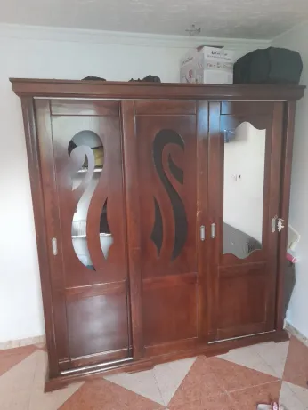Armoire modern 3 portes 