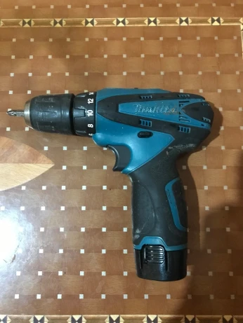 MAKITA VISSEUSE PRECEUSE SANS FIL 10,8V ORIGINALE