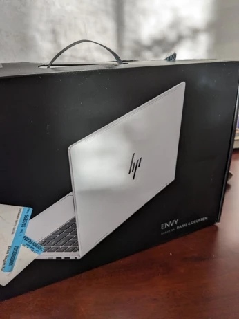 Laptop HP Envy x360 14 pouces touch 2-in-1 14t-es000