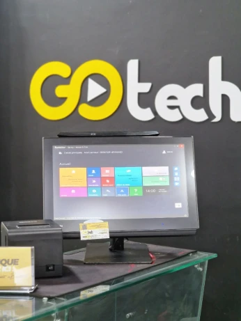 PACK TACTILE TOSHIBA (ALL IN ONE + IMPRIMANTE + LOGICIEL)
