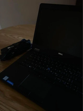 PC Dell Latitude E7470