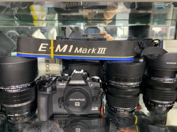 Olympus E-M1 mark III