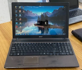ACER ASPIRE 5736 / DUEL CORE T4500 / 2 G / 320 G /15.6