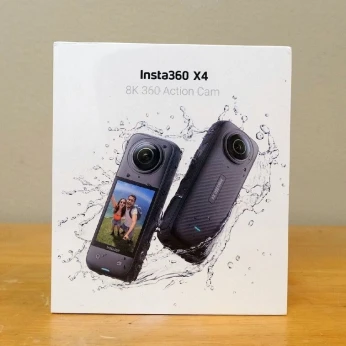 INSTA360 X4 - CAMÉRA D'ACTION 8K 360 - 72MP - STABILISATION - WI-FI - BLUETOOTH - ETANCHE - 2290MAH