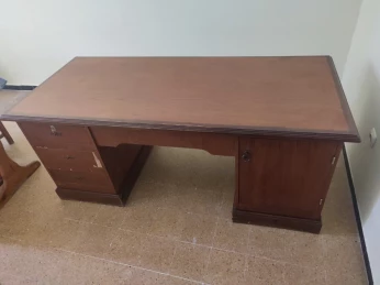 Bureau مكتب