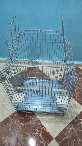 قفص ببغاء كبير من نوع رفيع